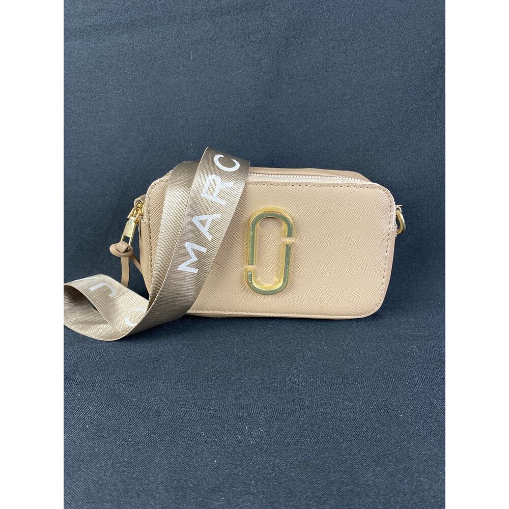 MARC JACOBS SNAPSHOT DTM Crossbody Camera Bag Khaki Adjustable Strap